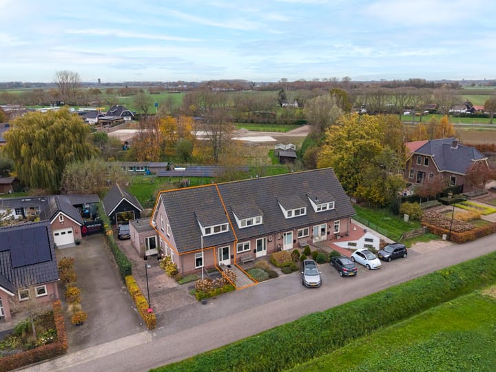 Altena's Laantje 1d in Almkerk foto