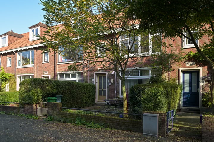 Amalia van Solmsstraat 136A in 's-Gravenhage foto