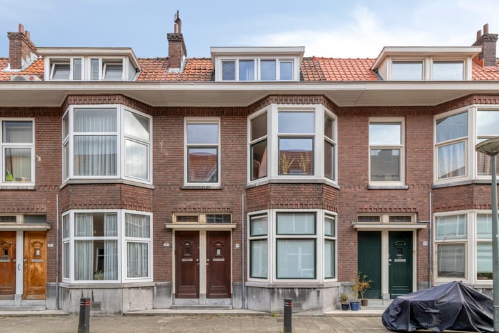 Amalia van Solmsstraat 21A in Schiedam foto