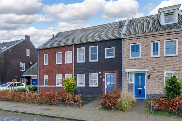 Amandelgaard 23 in De Goorn foto