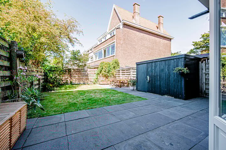 Amandelstraat 11 in 's-Gravenhage foto