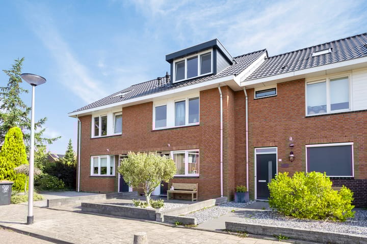 Ambachtshof 16 in Ridderkerk