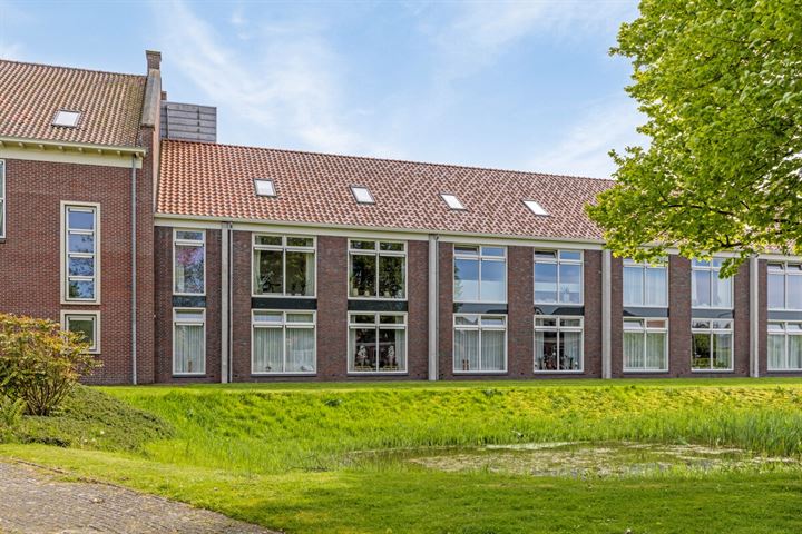 Ambachtsschoolstraat 28 in Uithuizen foto