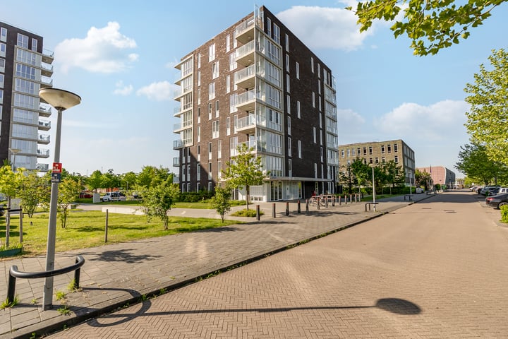Ambonstraat 42 in Almere