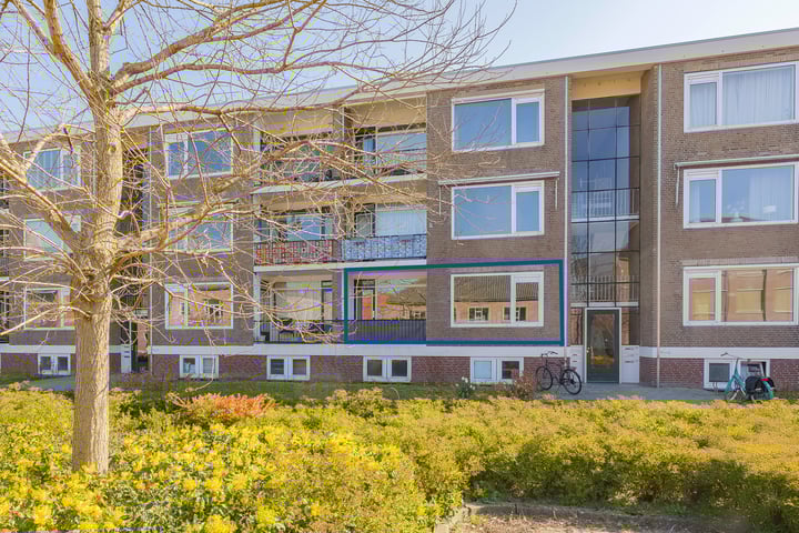 Ambonstraat 68 in Alphen aan den Rijn foto