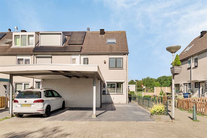 Amerhof 14 in Almere foto