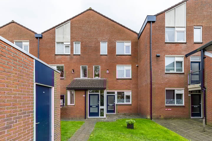 Amkemaheerd 276 in Groningen foto