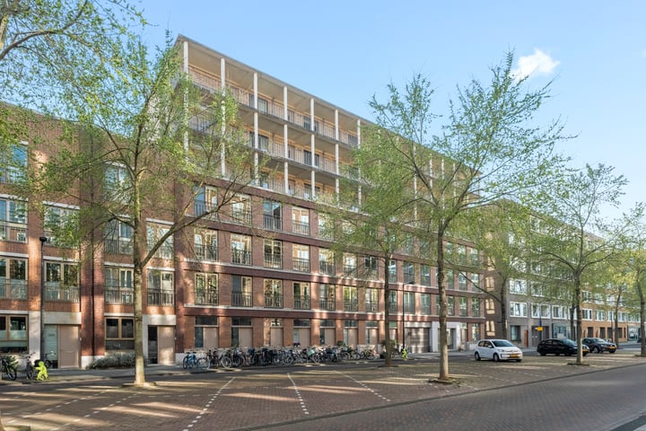 Amstelvlietstraat 295 in Amsterdam foto
