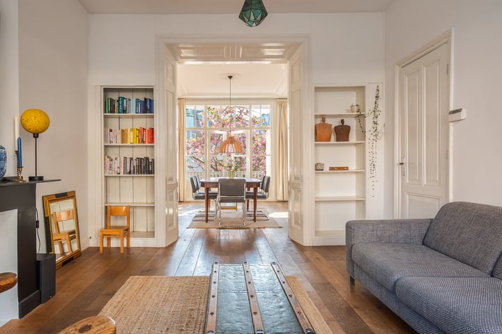 Amsterdamsestraat 4 in 's-Gravenhage foto