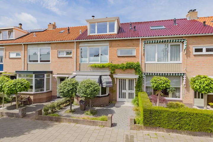 Andromedastraat 10 in IJmuiden foto
