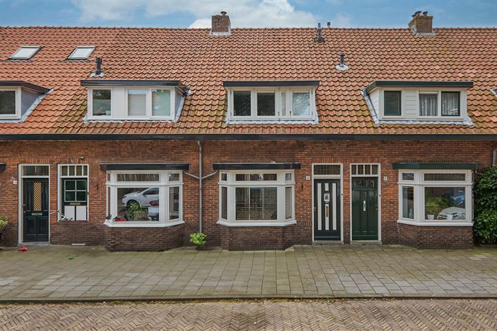 Anemonenstraat 8 in Santpoort-Noord foto