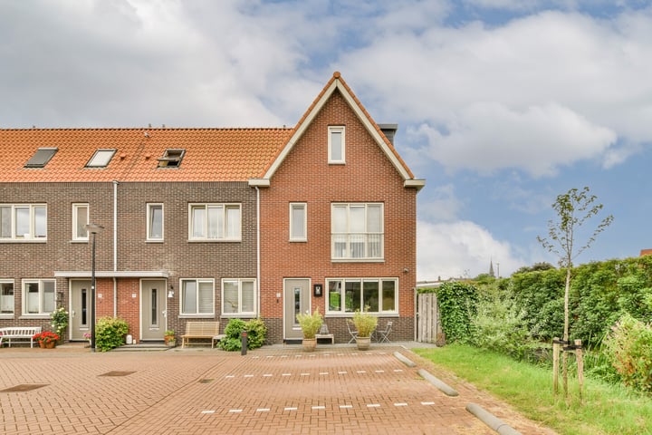 Angstelhof 18 in Baambrugge foto