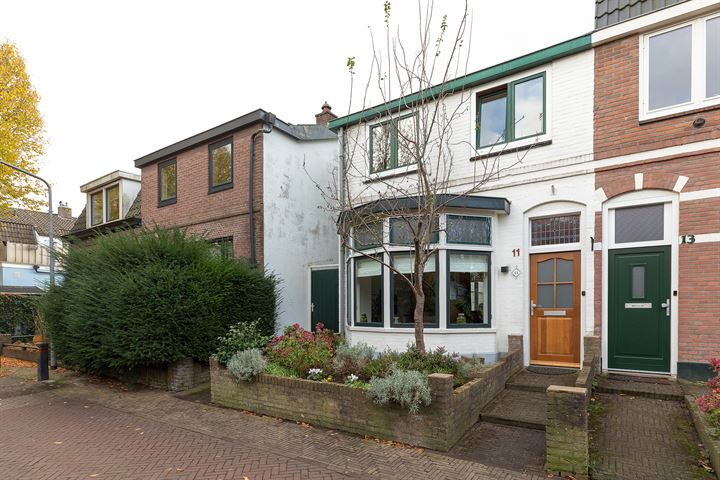 Anjelierstraat 11 in Hilversum foto