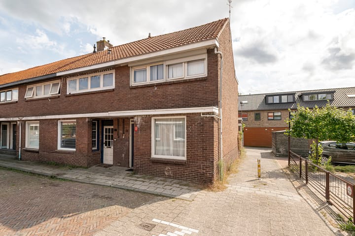 Anjelierstraat 16 in Culemborg foto