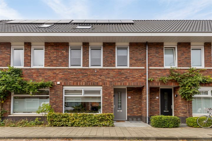 Anjelierstraat 34 in Eindhoven foto