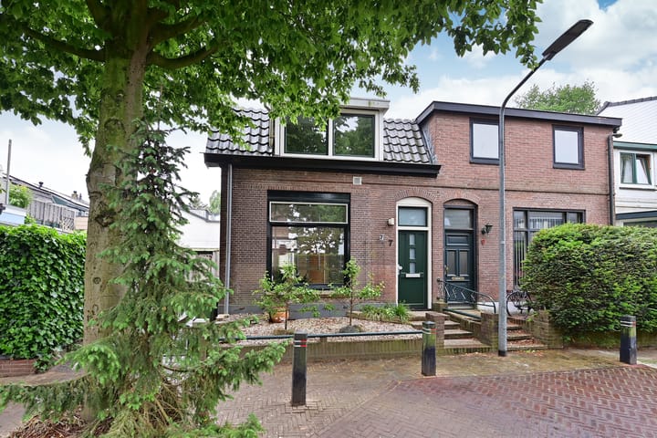 Anjelierstraat 7 in Hilversum foto