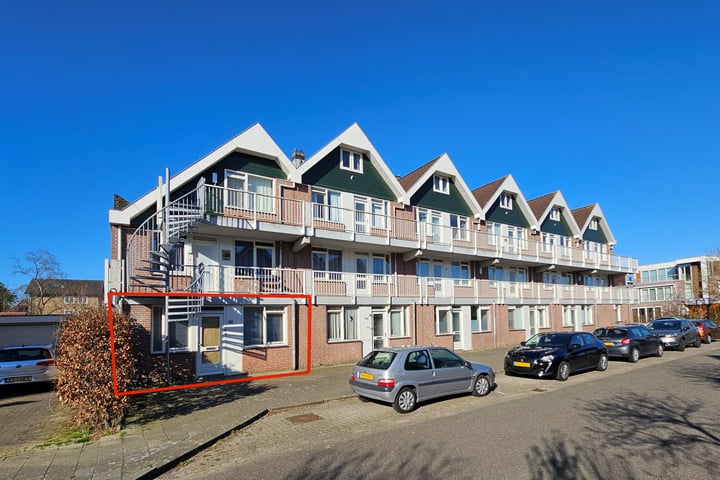 Anjerhof 47 in Aalsmeer foto