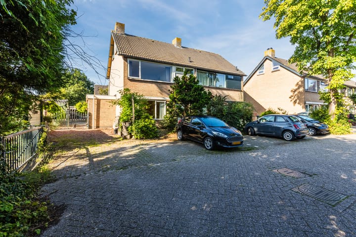 Anjerstraat 12 in Waarland foto