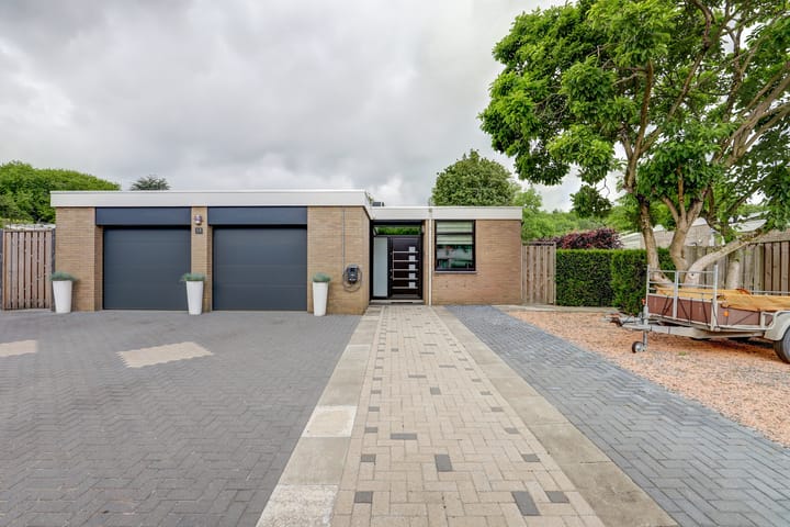Foto van woning Anjerstraat 69, Zwijndrecht