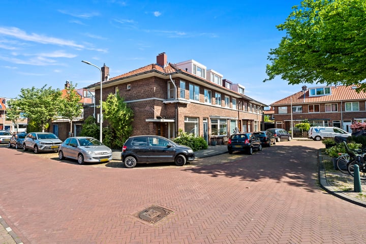 Ankeveensestraat 2 in 's-Gravenhage