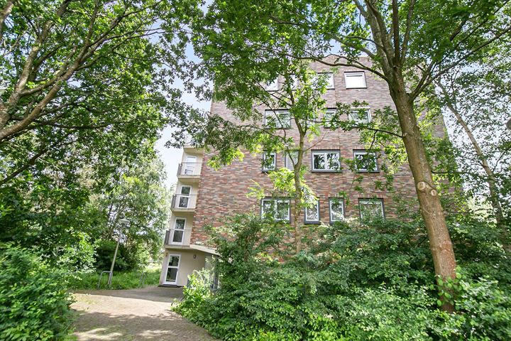 Anna Blamanlaan 43 in Amstelveen foto