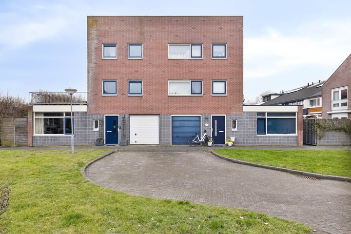 Anna Blamanlaan 98 in Vlissingen foto