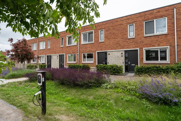 Foto van woning Anna Maria van Schurmanlaan 12, Almere