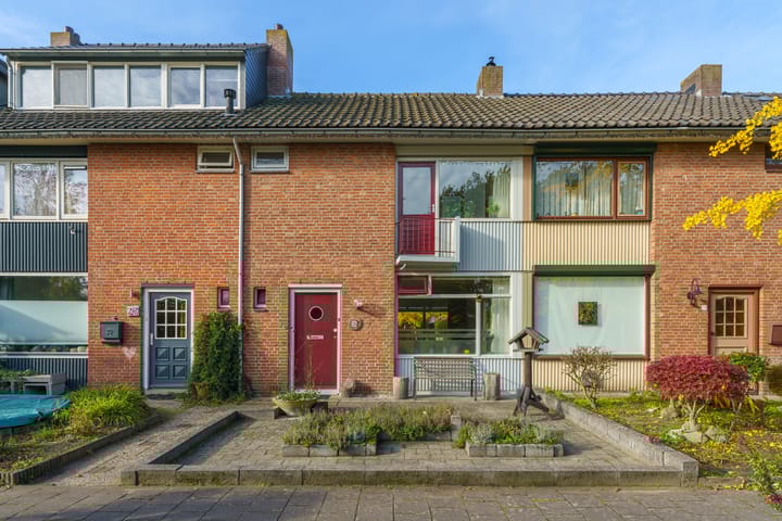 Anna Paulownalaan 26 in Waalre foto