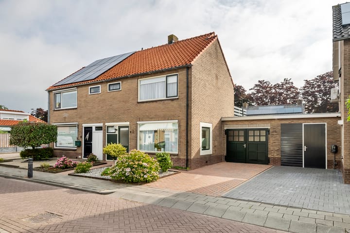 Foto van woning Anna Paulownastraat 4, Geldermalsen