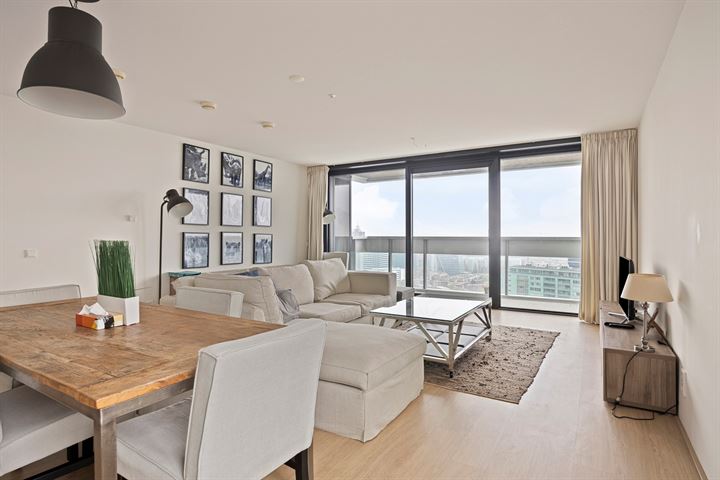 Anna van Buerenplein 192 in 's-Gravenhage foto