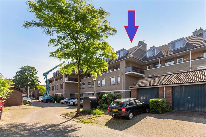 Anna van Hensbeeksingel 177 in Gouda foto