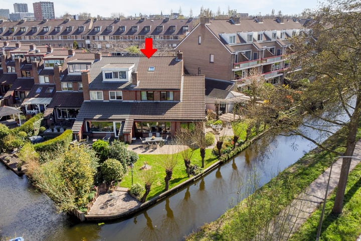 Anna van Hensbeeksingel 353 in Gouda foto