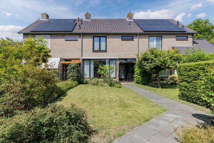 Foto van woning Anna van Saksenlaan 11, Leusden