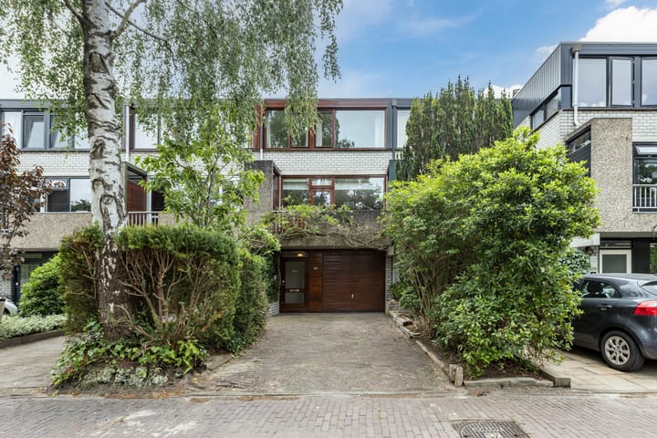 Anne Franklaan 197 in Bussum foto