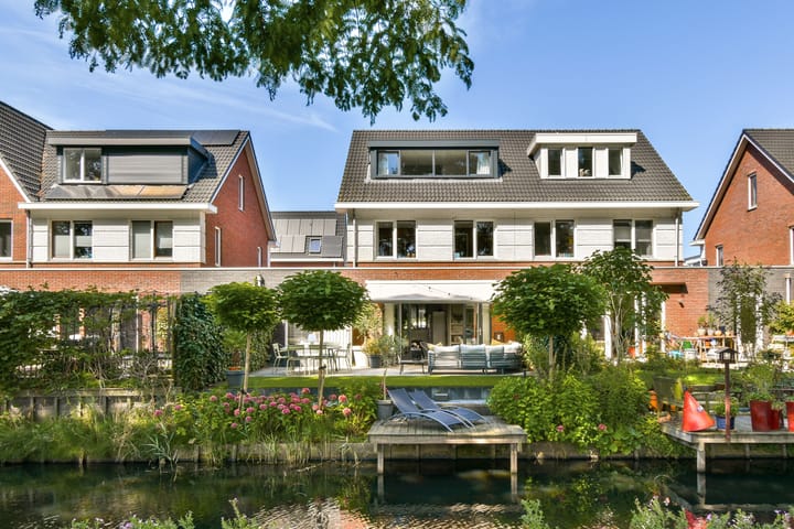 Foto van woning Anton Geesinkstraat 33, Weesp