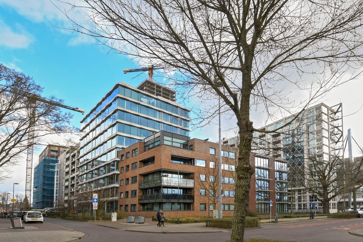 Anton Philipslaan 123 in Eindhoven foto