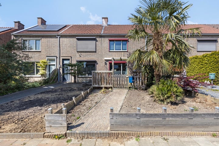 Antoniusstraat 35 in Geleen