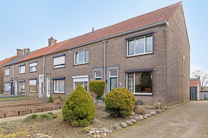Antoniusstraat 46 in Geleen foto