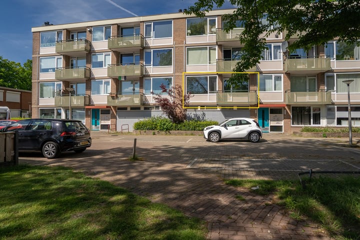 Antwerpenstraat 24 in Enschede foto