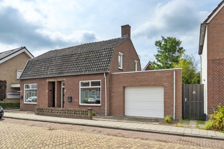 Antwerpsestraat 13 in Made