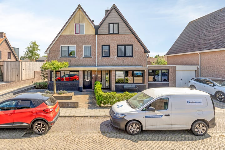 Antwerpsestraat 51A in Made foto