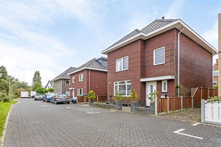 Anzarstraat 8 in Almere foto