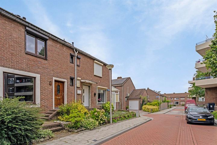 Apeldoornstraat 35 in Heerlen foto
