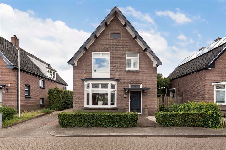 Apollolaan 16 in Apeldoorn foto