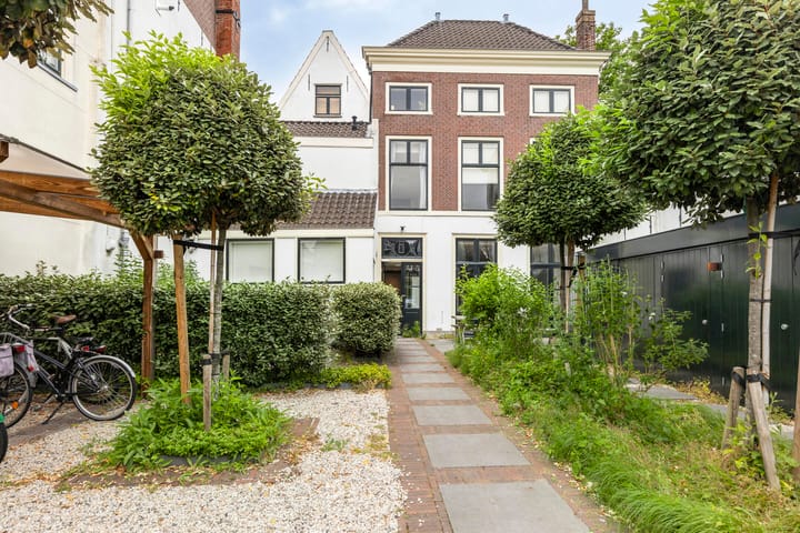Apothekersdijk 26L in Leiden foto