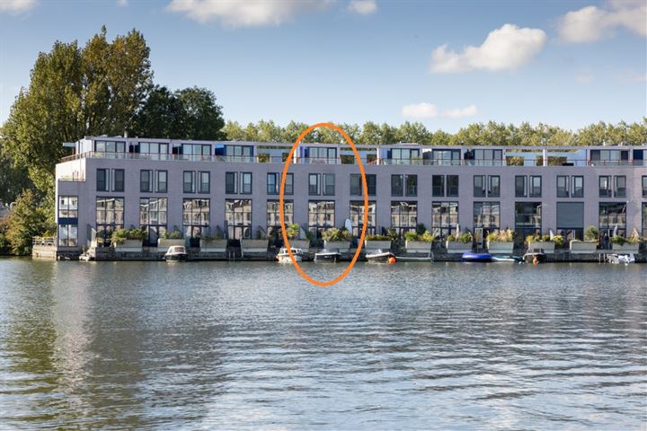 Aquamarin 107 in Weesp foto