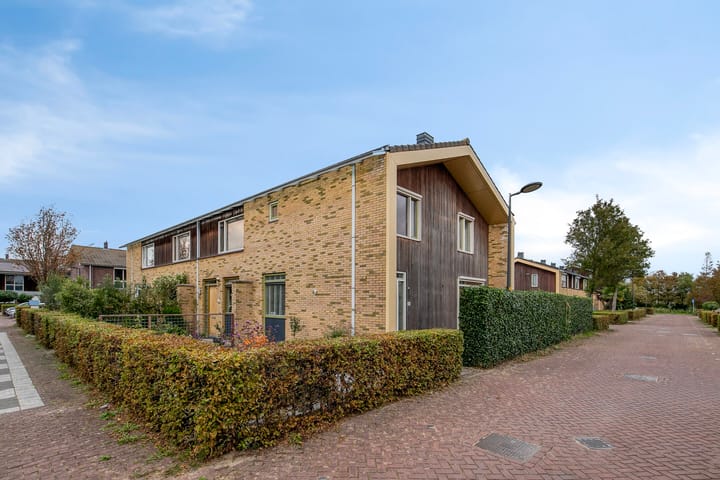 Ard Schenkstraat 51 in Hoofddorp foto