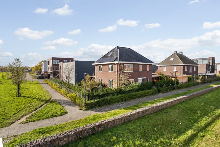 Arduinstraat 19A in Breda foto