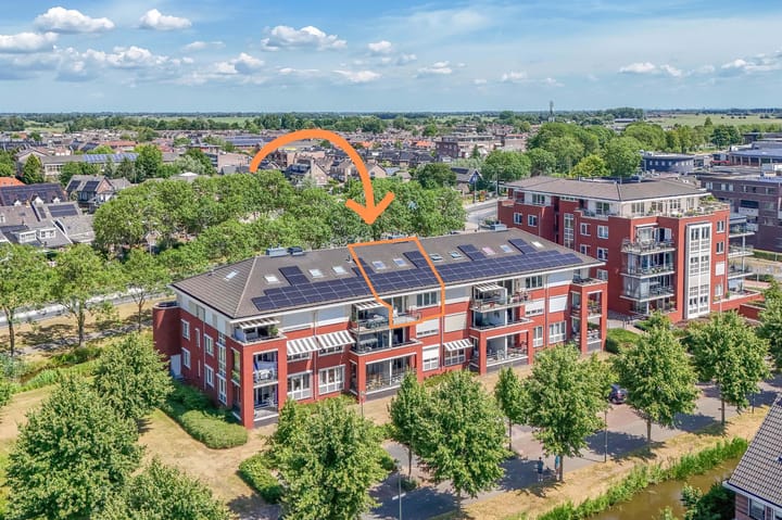 Arend van Arkellaan 31 in Bergambacht foto