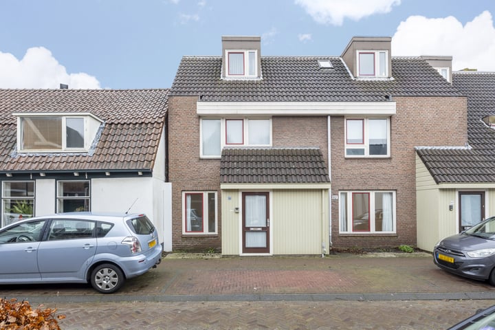 Arendsweg 80 in Beverwijk foto